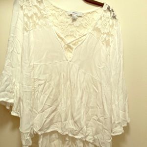 Forever 21+ white lacy top